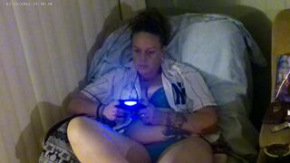That babe Turns Me On Whilst Her Pants Are Getting Juicy Whilst Playing Movie Games
