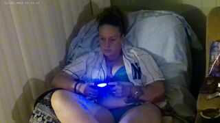 That babe Turns Me On Whilst Her Pants Are Getting Juicy Whilst Playing Movie Games