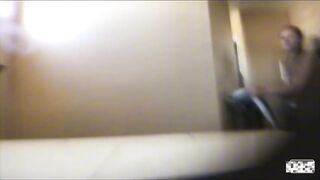 Hawt pair have sex in shower