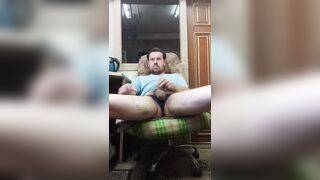 Russian homo dude masturbates his dong!