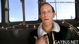 Gratifying oral-job with a homosexual