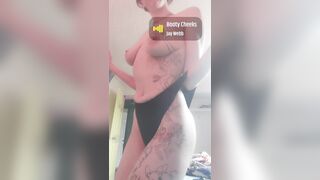 Mama gives herself a chubby wedgie