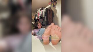 U’re so pathetic, imagine getting hard for my feet