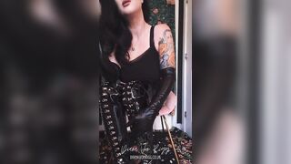 Fastened for My Boots: Mastix Has U in Metallic Handcuffs During the time that That babe Smokes and Teases U