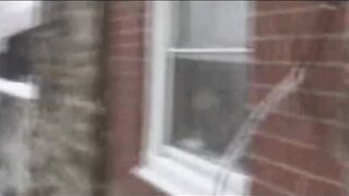 Sin Snowed In (oldie)