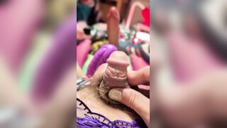 Sella d'Or playin with her clitty