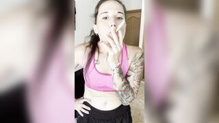 Masturbating whilst smokin' until I cum?