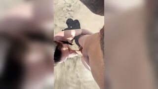 LittleFeet Loves To Play On The Beach??