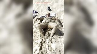 ?SAND BEAUTY? I Play With My Body In The Beach?
