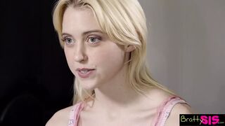 Teen Sisters Give Step Dad Ultimate Father's Day 3some