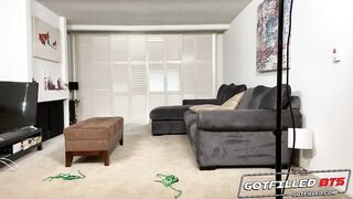 Gotfilled Behind the Scenes: Jane's Creampie Visit