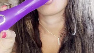 oral pleasure with cream to my vibrator?