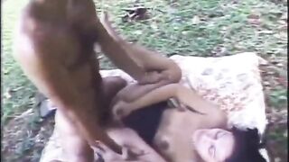 Trans woman anal permeated in the garden
