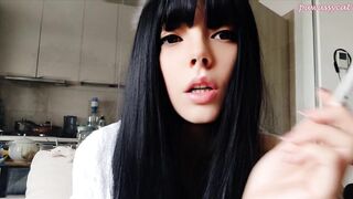 Rock Hottie Smokin' in bathrobe (full vid on my 0nlyfans/ManyVids)