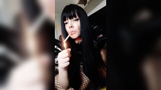 Alternative Angel Close Up Smokin' (full vid on my 0nlyfans/ManyVids)