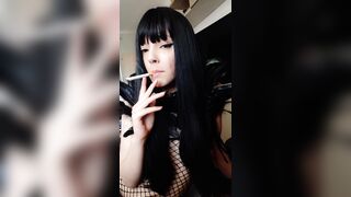 Alternative Angel Close Up Smokin' (full vid on my 0nlyfans/ManyVids)
