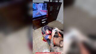 I Give A ORAL PLEASURE? To My STEPBRO During the time that This chab Is Playing PS5?