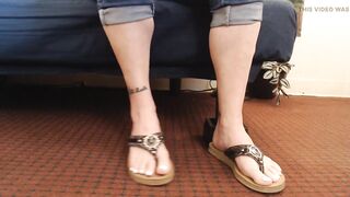 White Toenails Flutter Flip Flops