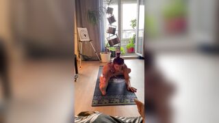 Stripped yoga with Renata Fox