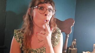 Redhead MILFs wicked smokin' fetish habits