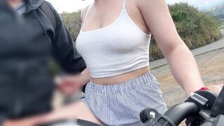 Cliente de DiDi Nota que No Llevo Sostén y Mete la Mano en Mi Ropa Inner
