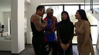 Porn stars Allyah Yasin and Clea Gautier on vacation in the Dominican Republic with 2 well-endowed dudes