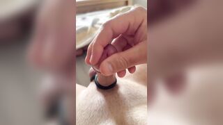 BRITISH DUDE MASTURBATING AND SENDING BIGGEST CUM