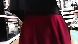 flash in public, next store