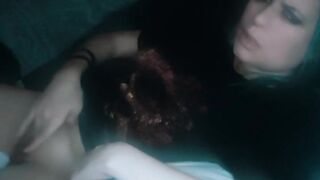 Obscene-Talking Floozy Likes Rubbing Snatch