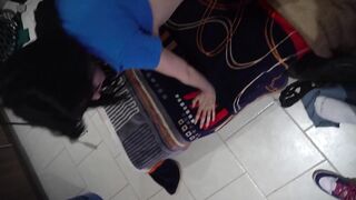 nerd de eighteen años religiosa es penetrada por el culito por primera vez