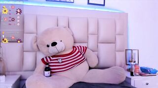 Redhead otaku with hirsute cunt masturbates on sex movie call with sugar dad with 5cm knob