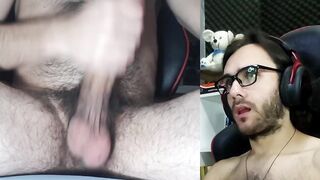 Large load from a homo Argentine man. Homemade amateur, hirsute.