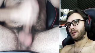 Large load from a homo Argentine man. Homemade amateur, hirsute.