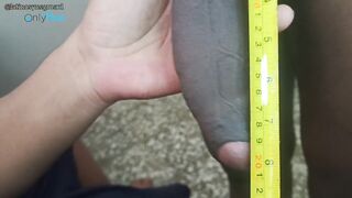 I suck my neighbour's biggest thick penis and I love it when that guy hits me in the face.