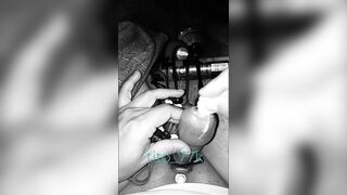 spreading the urethra