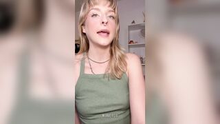 DOMINANT-BITCH WIINIEROX READS A VIRGINS CONFESSION STORIES AND REACTS TO 'EM