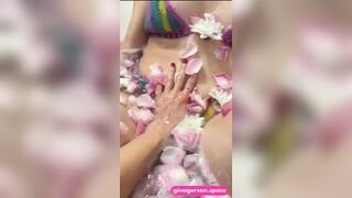 Lesbo stepsister baths - Gina Gerson and Maya Rose got so moist jointly, come see us play