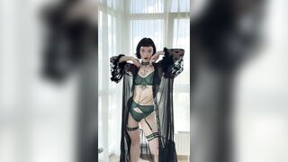 Cum all over me? ?