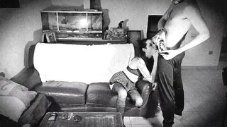 Séance photo qui dérape, caméra vidéo, je baise cette salope par tous les trous !