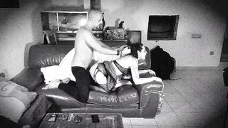 Séance photo qui dérape, caméra vidéo, je baise cette salope par tous les trous !