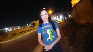 I met a virgin beauty and ended up giving her her 1st anal experience.