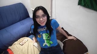 I met a virgin beauty and ended up giving her her 1st anal experience.