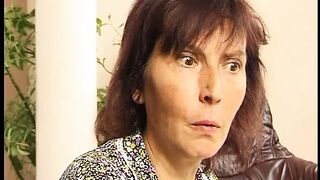 mother I'd like to fuck bestellt sich jungen callboy und wird gefickt