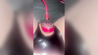 Pump and squirt