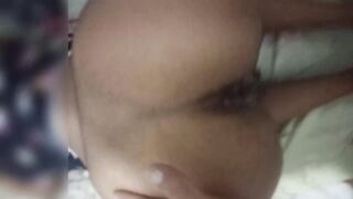 gozada no cuzinho da amiga da minha mulher que passo uns dia em casa.