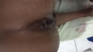 gozada no cuzinho da amiga da minha mulher que passo uns dia em casa.