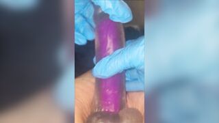 Latex Gloves and Exposed Feet show u How I want to jerk your Ramrod