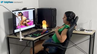 I Discover My Stepdaughter MaRaSeXxXx Masturbating And I Bang Her