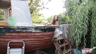 Jaydee in the Garden