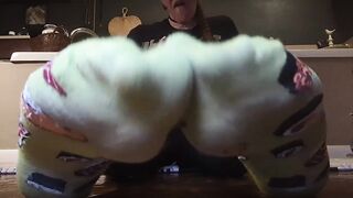 Foot Dominant-bitch Uses Your Ribald Throat Like A Drooling Feet Washroom